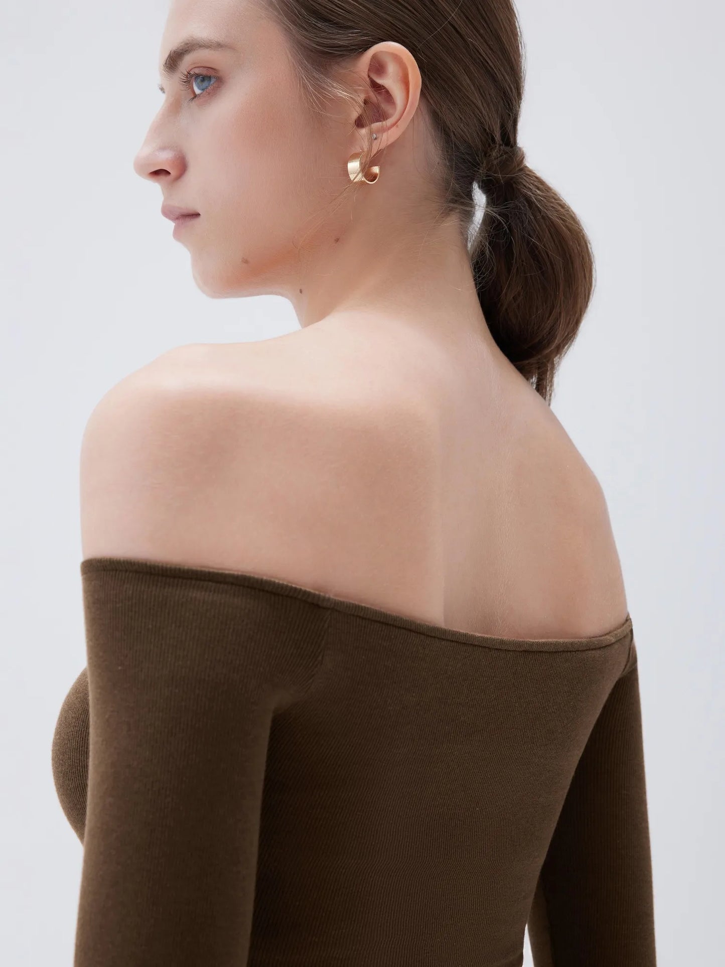 SkinSculpt™ Off-Shoulder Top
